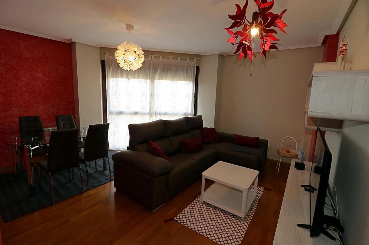 Apartamento , Wifi Y Garaje Cerca Del Centro Oviede