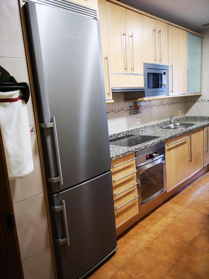 Apartamento , Wifi Y Garaje Cerca Del Centro Apartamento Oviedo